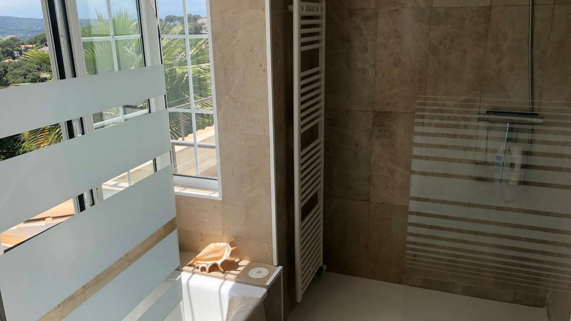 2 Chambres D Hotes Dans Villa Avec Piscine Santa Cristina d'Aro Spain